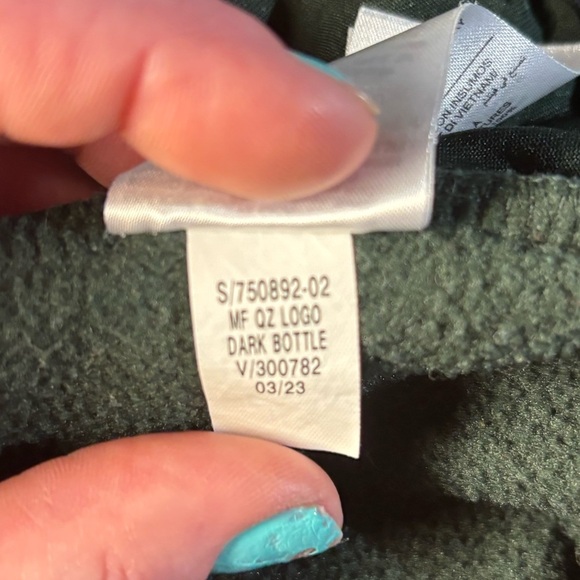 Old Navy 1/4 Zip Pullover Sweater Boys Size 10/12. Green, Style #750892-02 - Picture 6 of 6